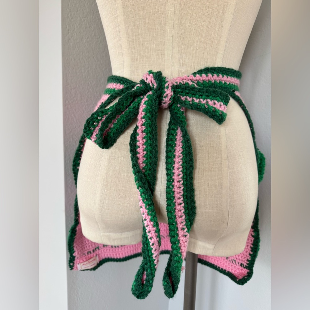 Handmade 16 Pocket Apron - Picture 4 of 5